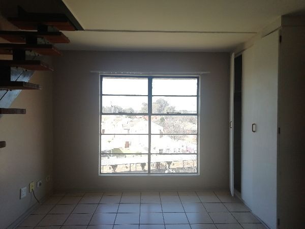 1 Bedroom Property for Sale in Kannoniers Park North West